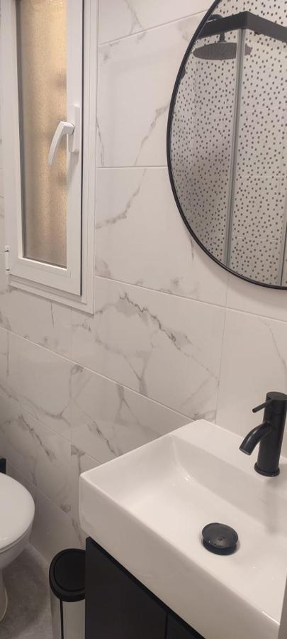 Estupendo Apartamento En Triana Севілья Екстер'єр фото